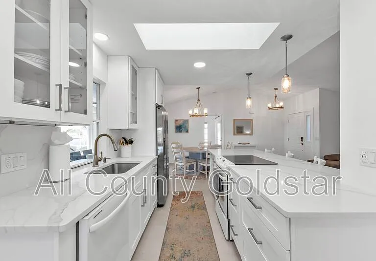 9509 Saint Paul Dr — Photo 41