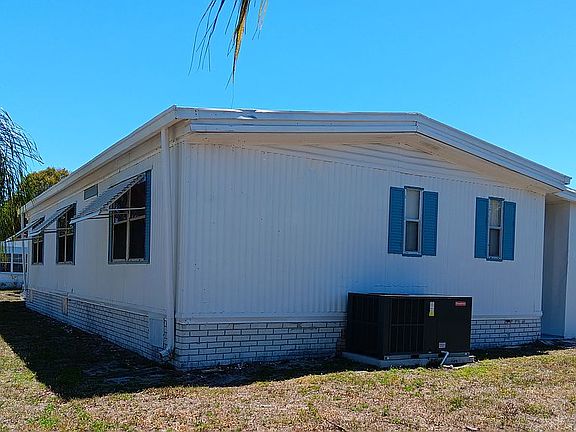 3rd image of 2 Iberian Ln