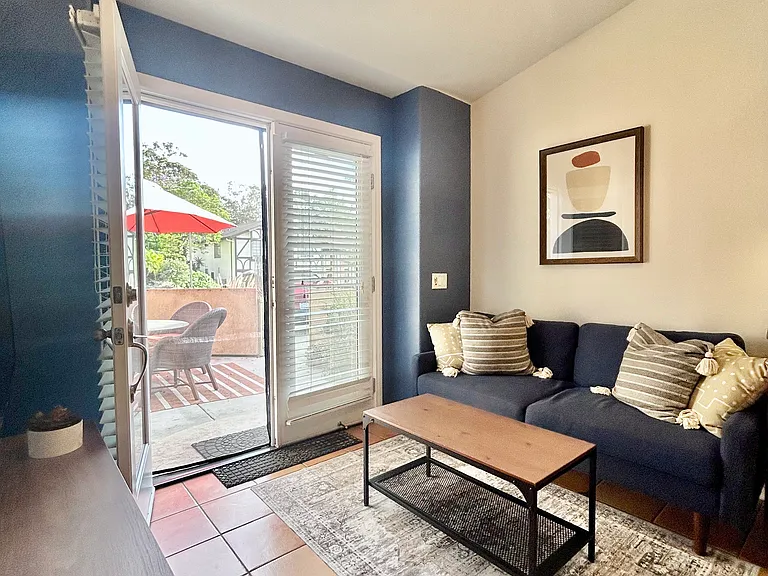 10650 Rookwood Dr — Photo 4