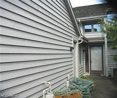 1st image of 15 Saratoga Ct