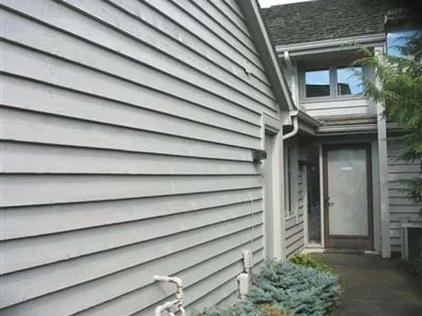 15 Saratoga Ct, Beachwood, OH 44122