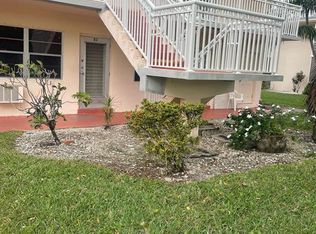 83 Waltham E #D, West Palm Beach, FL 33417