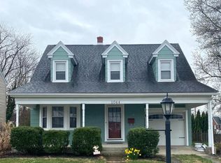 1044 S 4th St, Chambersburg, PA