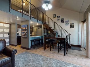 2289 Sierra Nevada Rd #ID1246993P, Mammoth Lakes, CA 93546