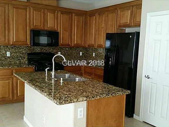 4th image of 1008 Ambrosia Dr