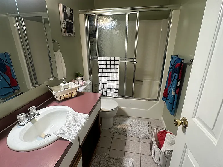 292 Salem St #201 — Photo 11