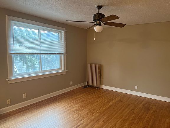 4th image of 535 Asbury St APT 13