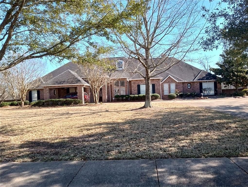 3817 Rue Left Bank, Alexandria, LA 71303 Zillow