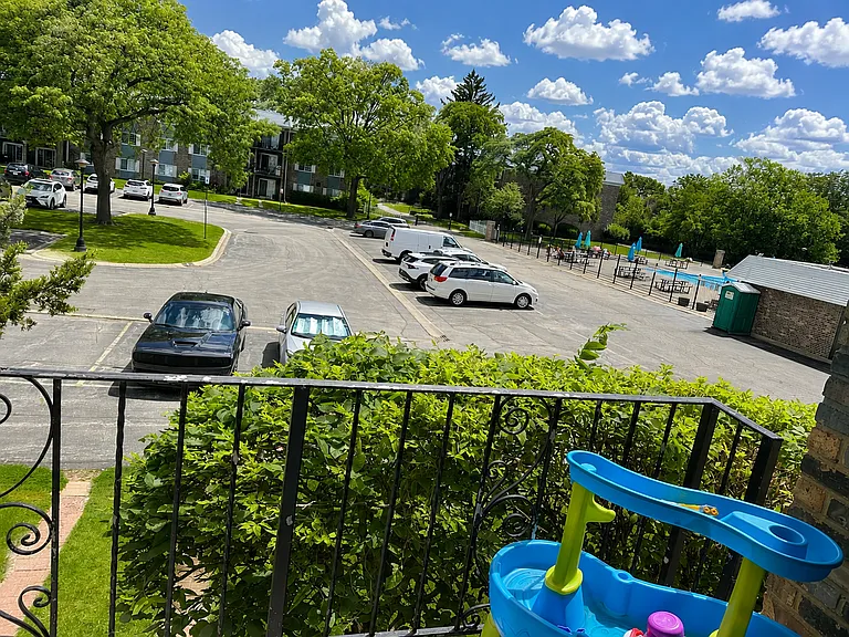 1611 N Windsor Dr #207 — Photo 12