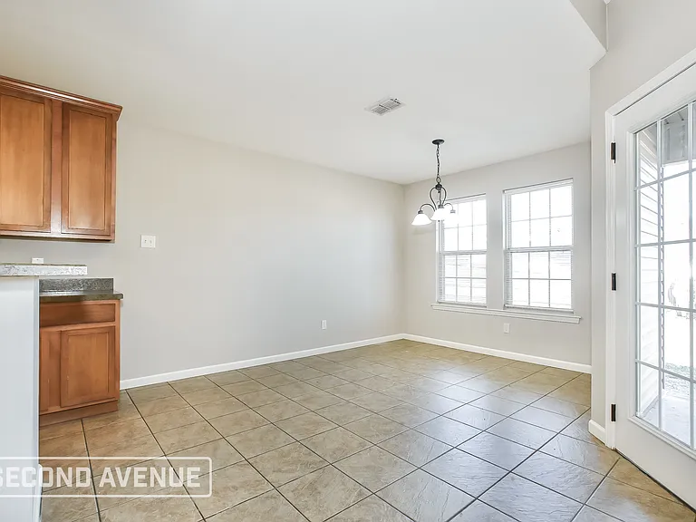 106 Sahalee Cv — Photo 7