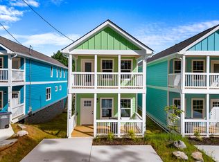 274 W Main St #A, Dandridge, TN 37725