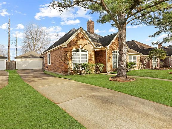 2nd image of 2735 Prichard Ct