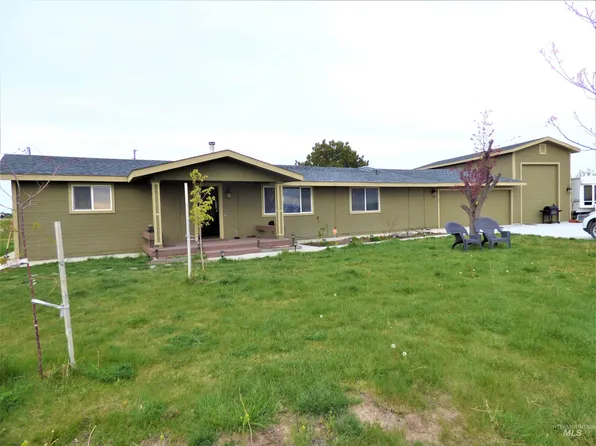 1153 N Big Tree Ln, Kuna, ID 83634