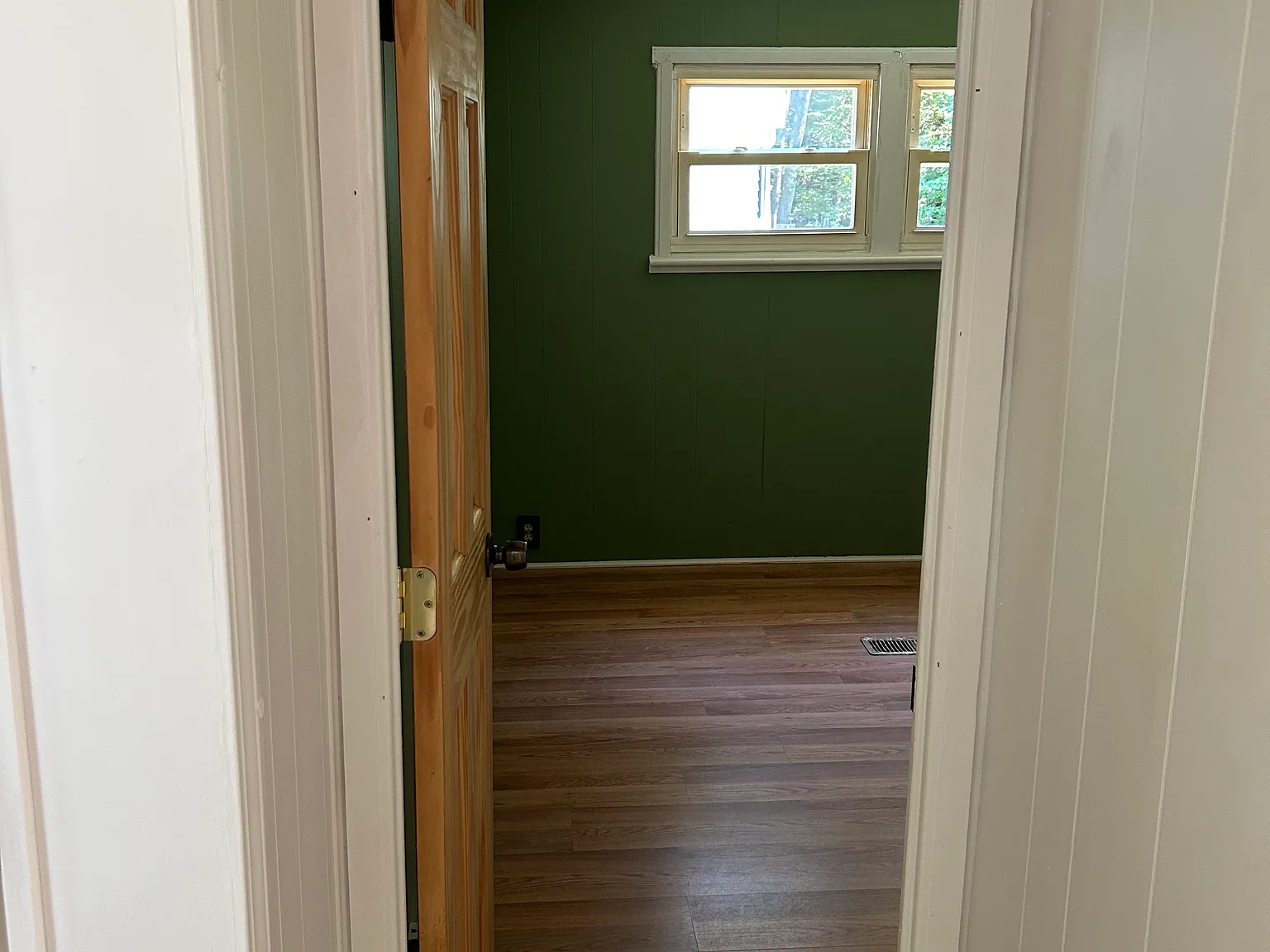2 bed, 700 sqft, $1,600 — Photo 3