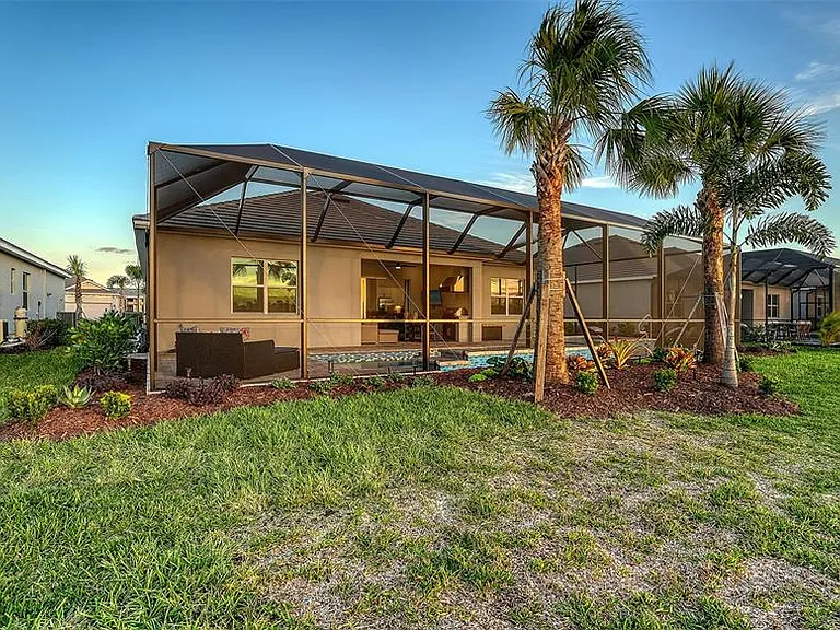 5612 Lightning Whelk Ln — Photo 42