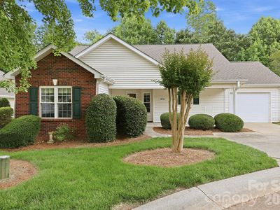 228 Oak Village Pkwy, Mooresville, NC, 28117