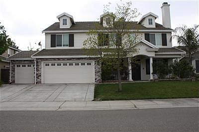 1st image of 471 Rockmont Cir