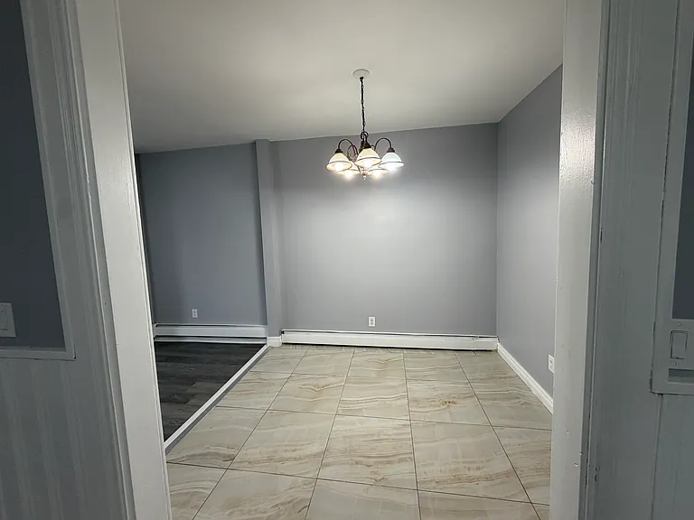 25 Oak St #2 — Photo 5