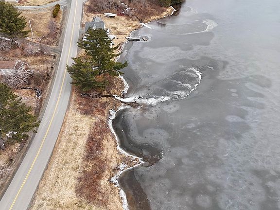 2nd image of 2157 Marble Mountain Rd