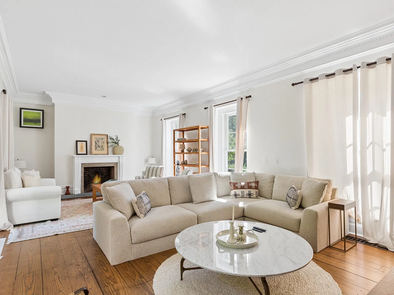 Historic Hamptons Estate & Guest House Near Sag Harbor Village — Photo 4