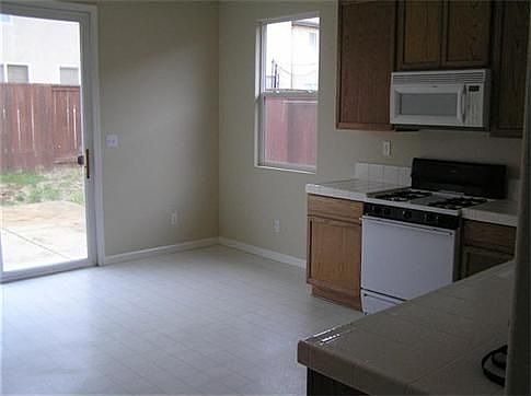 2nd image of 105 Marland Ct