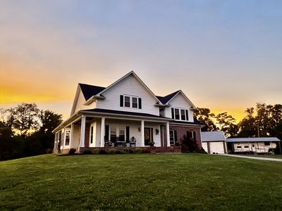 738 Mutton Hollow Hill Rd, Bethpage, TN, 37022