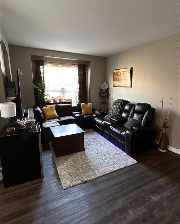 1st image of 2300 S Rock Creek Pkwy #9-104