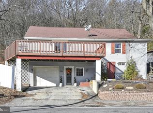 225 Owl Creek Rd, Tamaqua, PA 18252