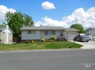 3811 14th St E, Lewiston, ID 83501