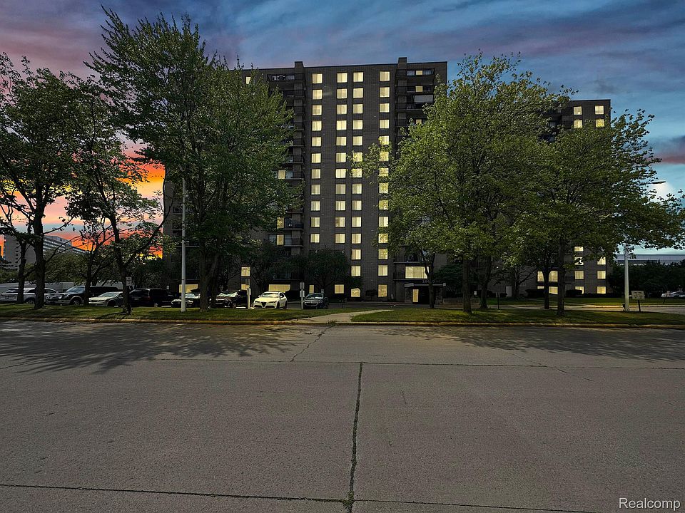 1st image of 16400 N Park Dr APT 910