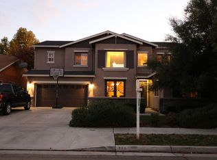 966 Bellis Ave, Dinuba, CA 93618