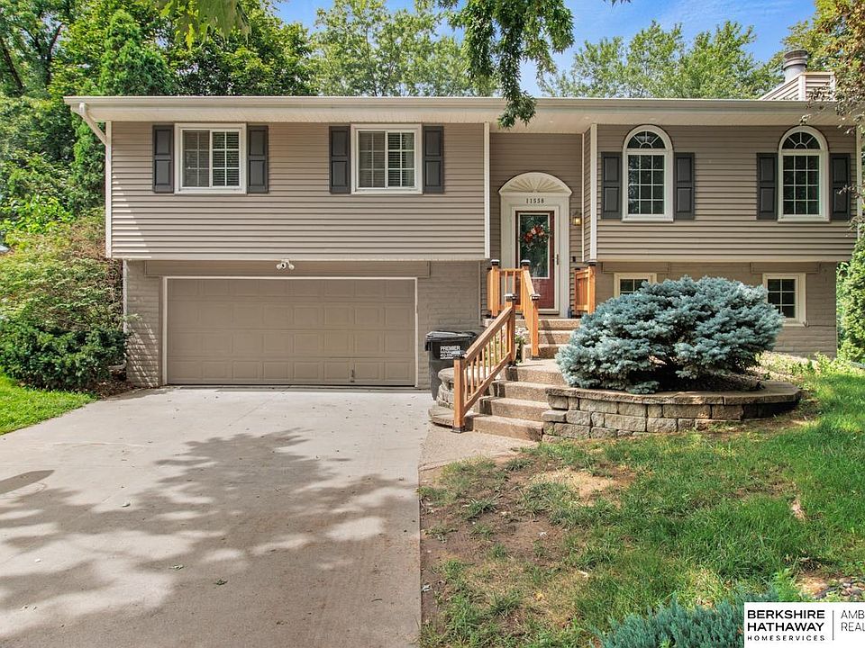 1st image of 11558 Westmont Dr