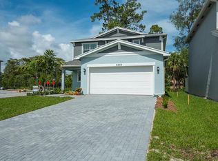 6656 Pointe Of Woods Dr, West Palm Beach, FL 33415