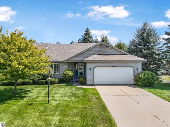 12053 S Elk Run, Traverse City, MI 49684