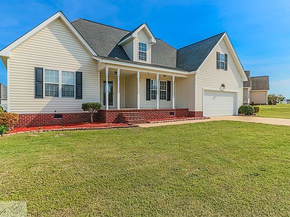 2nd image of 506 Heron Dr