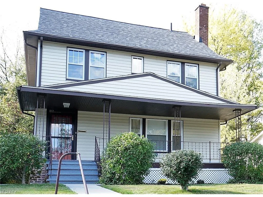 1472 Parkhill Rd photo 1
