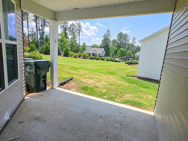 6070 Beale Loop — Photo 34