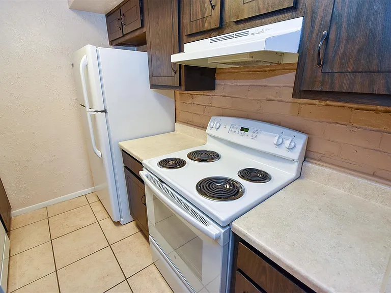 1524 Beaumont Rd — Photo 9