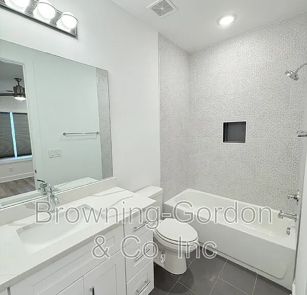 805 Cherokee Ave #4 — Photo 15