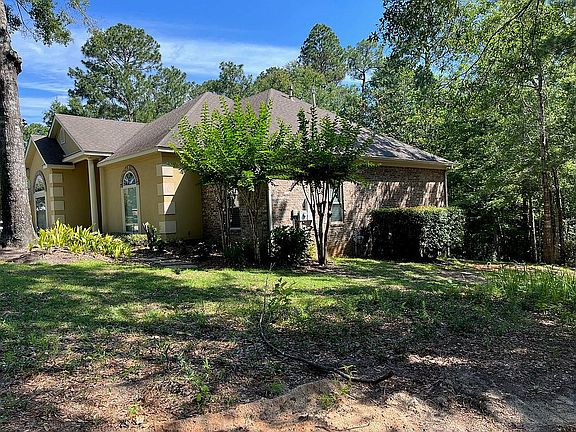 5th image of 9471 Sweet Gum Ct