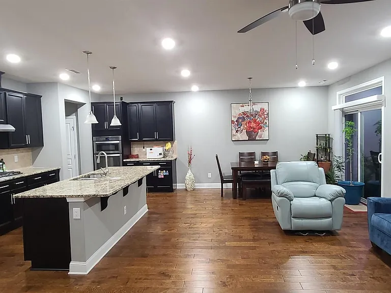 529 Buhrstone Mill Dr — Photo 22