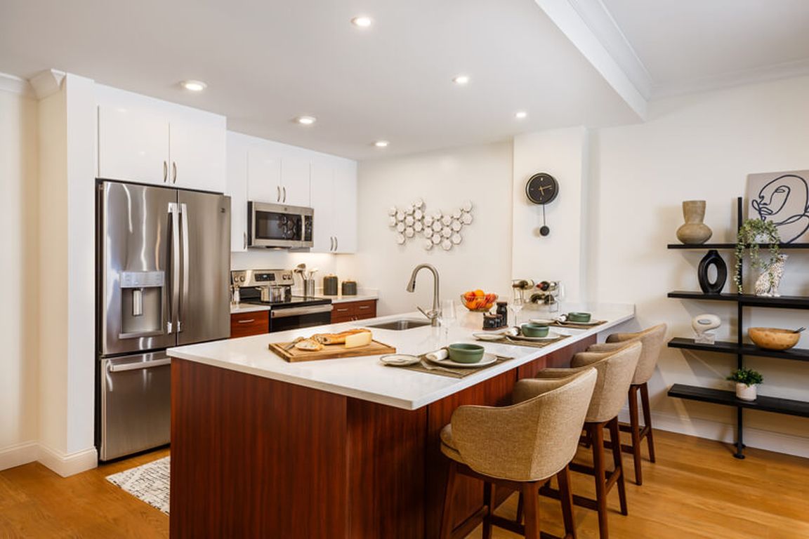 The Franklin Building at Hancock Village - Kitchen