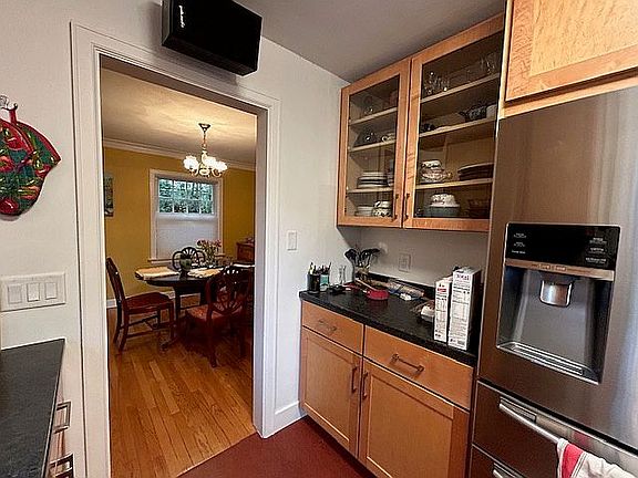 Kitchen flows into dining 