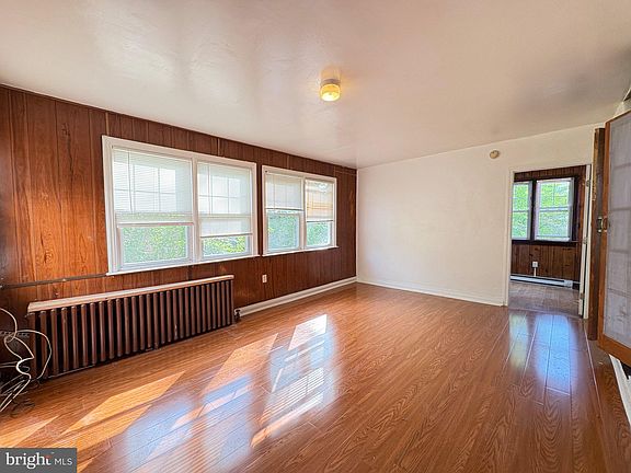 5th image of 5510 Greene St APT 2