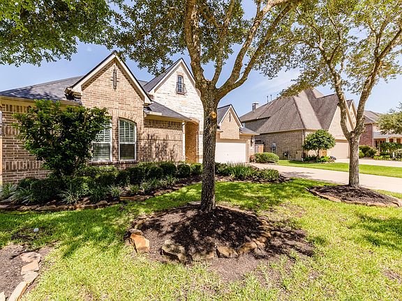 4th image of 3314 Dancing Creek Ln