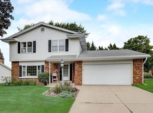 4902 Sterling Dr, Greendale, WI 53129
