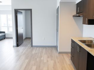 275 Larch St #PENTHOUSE 601, Waterloo, ON N2L 3R2