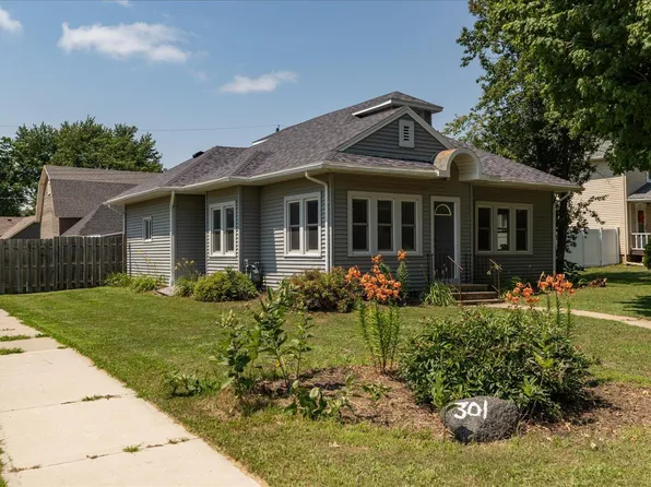 301 N Mantorville Ave, Kasson, MN 55944
