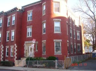 33 Montrose St #3, Roxbury, MA 02119