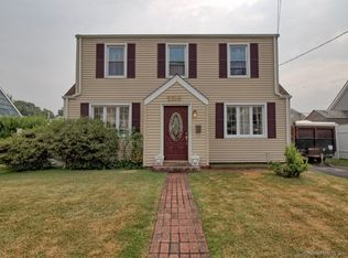 2310 Madison Ave, Bridgeport, CT 06606